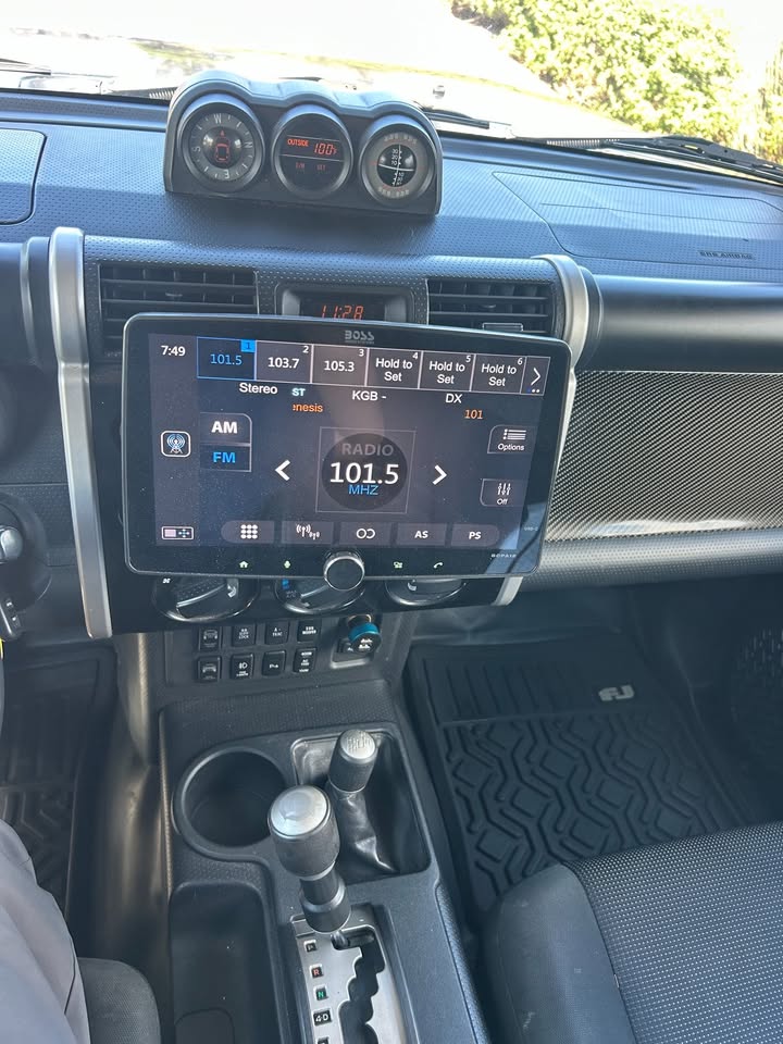 2007 Toyota FJ Cruiser in San Marcos, CA (photo 7) — photo 7