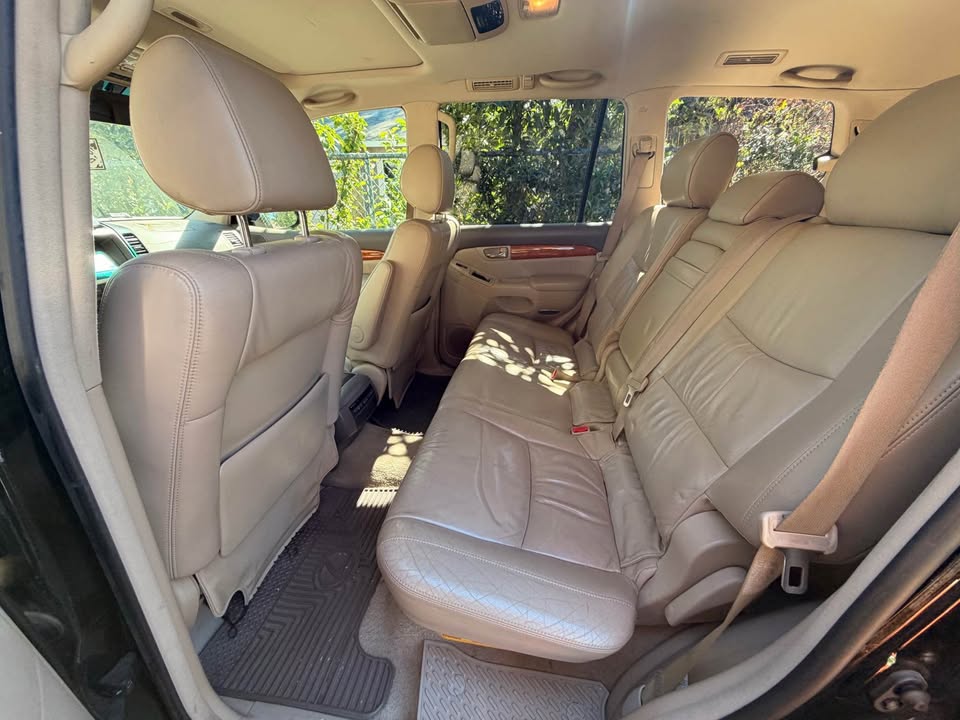 2006 Lexus GX · GX 470 Sport Utility 4D in Sherwood, OR (photo 4)