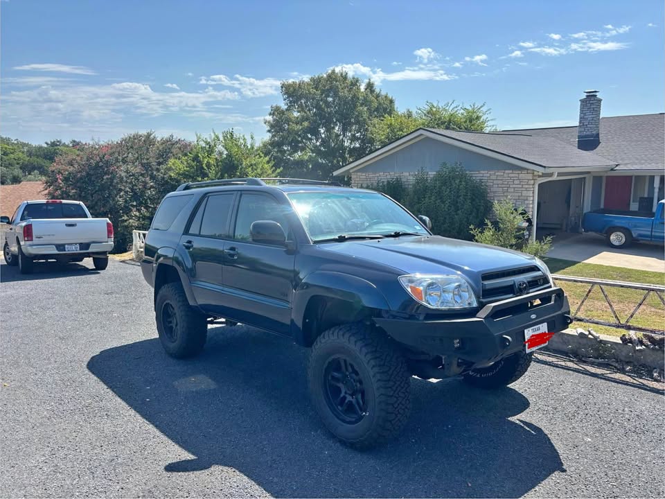 2005 Toyota 4Runner · SR5 Sport Utility 4D in Belton, TX (photo 1) — photo 1