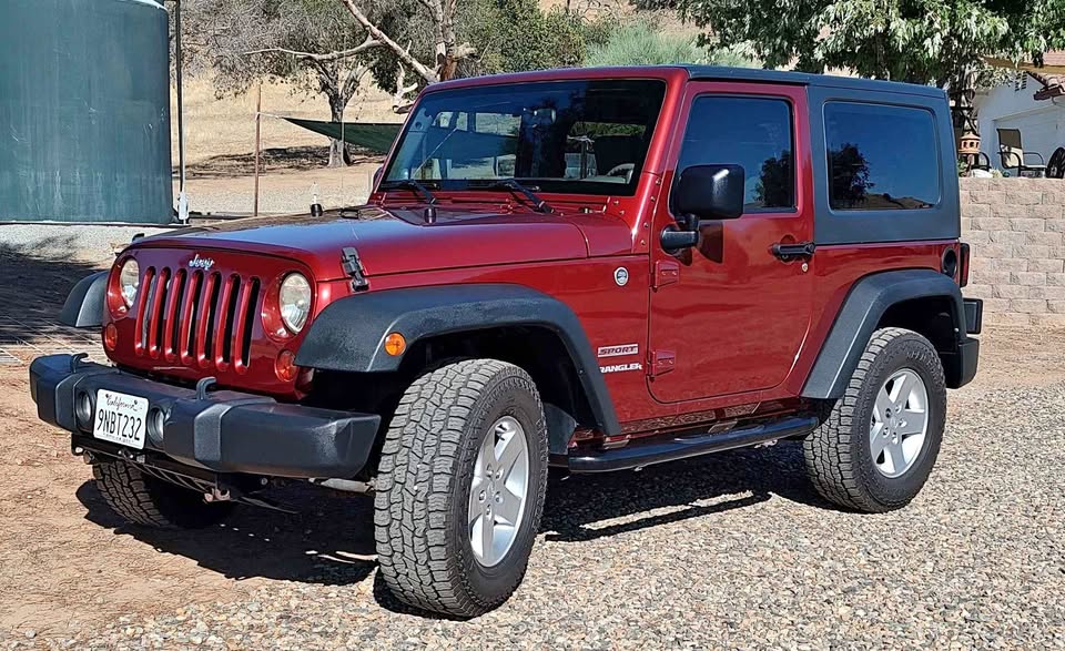 2010 Jeep Wrangler Sport - Tow Bar and Brake System included in Exeter, CA (photo 1)
