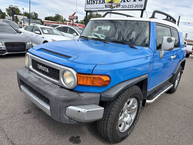 2007 Toyota FJ Cruiser in Lakewood, CO (photo 1)