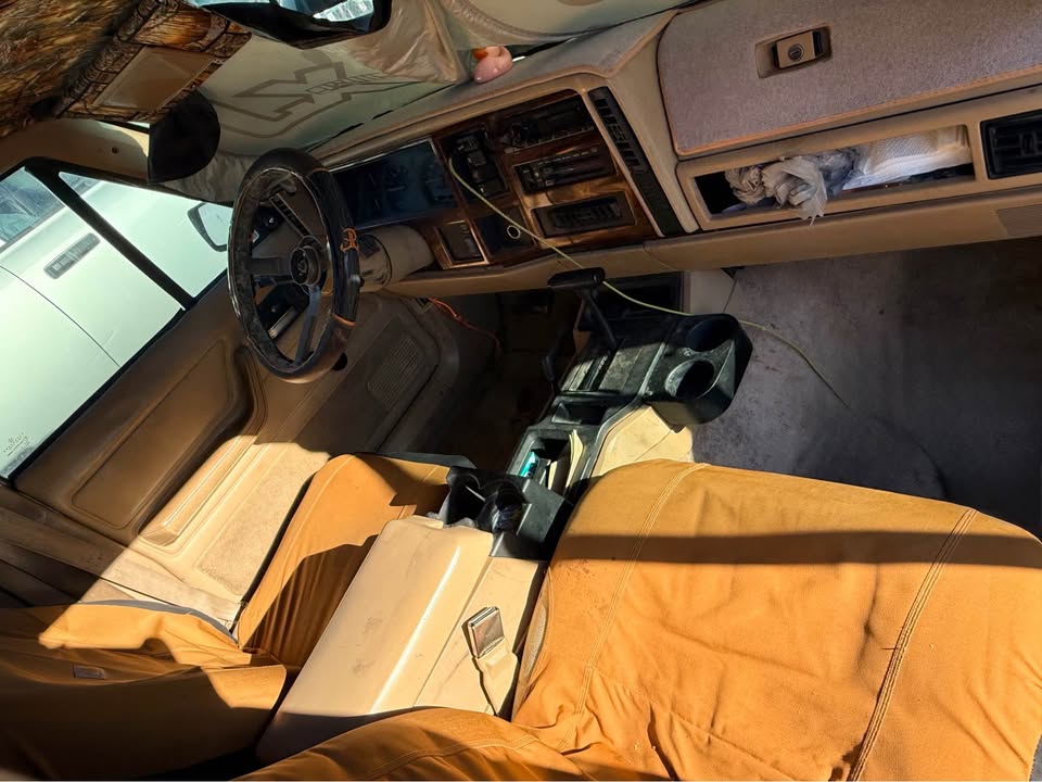 1993 Jeep Cherokee XJ 4x4 – 98K Original Miles – 2 Owner – 4.0L (photo 6) — photo 6