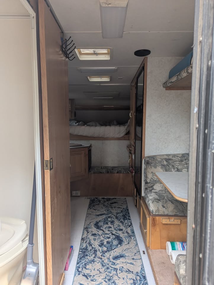 2000 Ford F-450 4x4 Camper Combo in Boise, ID (photo 5) — photo 5