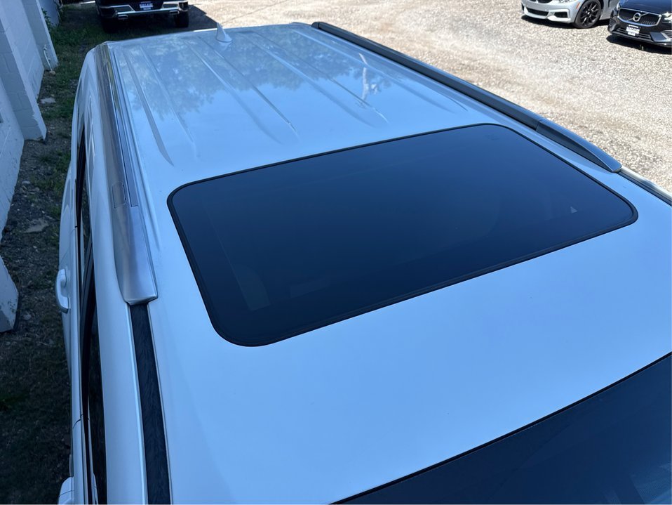 2018 Lexus GX in Willoughby, OH (photo 10) — photo 10