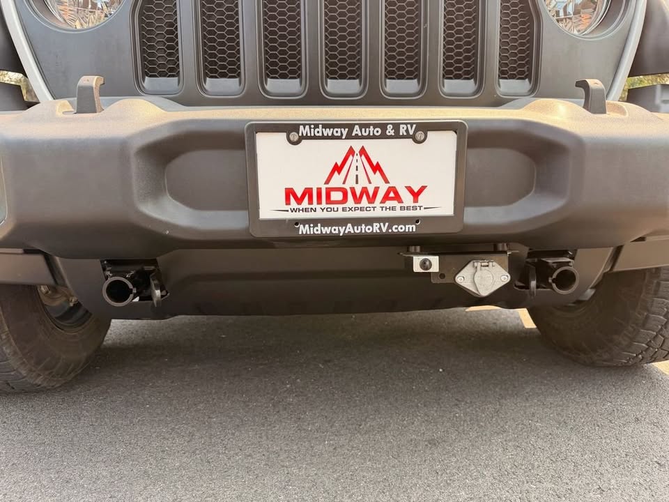2023 Jeep Wrangler 4-Door Sport S 4x4 Sport in Denver, CO (photo 9) — photo 9