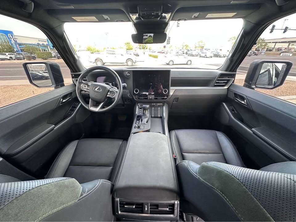 2025 Lexus GX · 550 Overtrail+ in Phoenix, AZ (photo 6) — photo 6