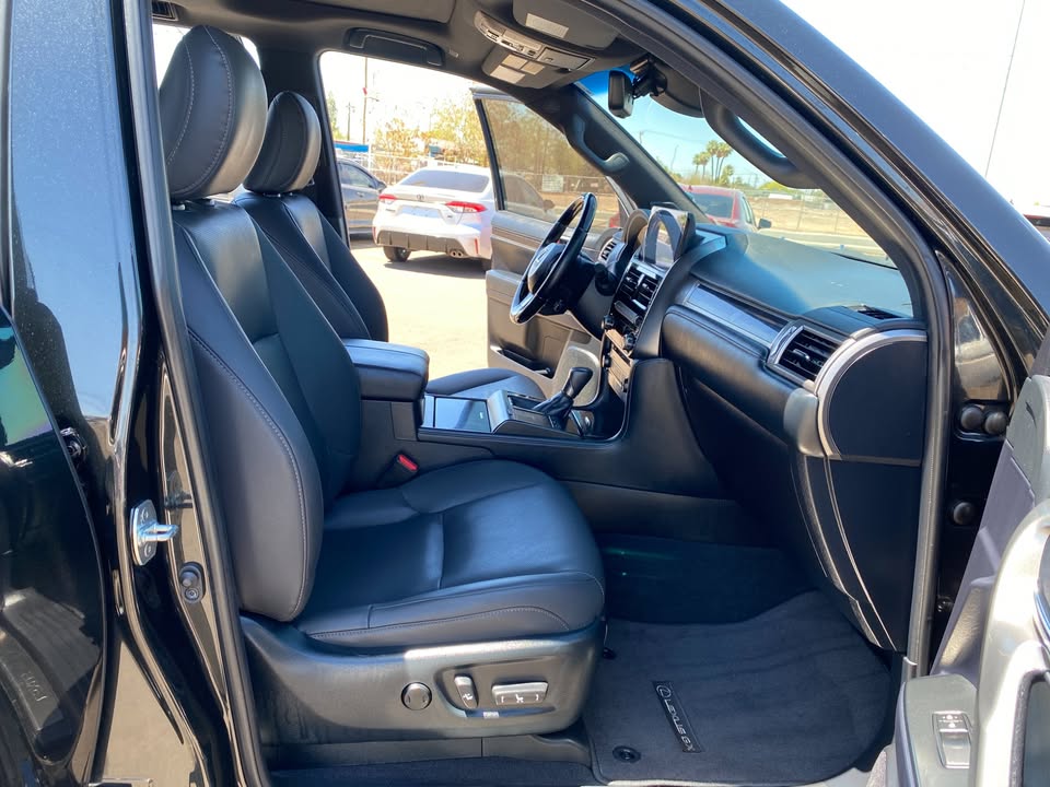 2023 Lexus GX 460 AWD 6 YEAR/70,000 MILE FACTORY POWERTRAIN WARRANTY in Mesa, AZ (photo 12) — photo 12