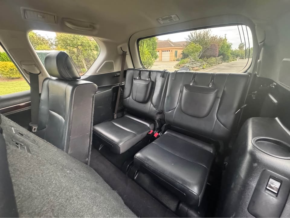 2010 Lexus GX · GX 460 Luxury Sport Utility 4D in Folsom, CA (photo 11) — photo 11