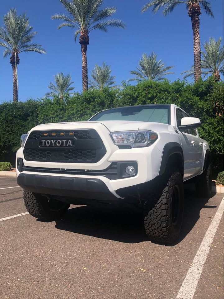 2019 Toyota Tacoma Double Cab · TRD Off-Road Pickup 4D 5 ft in Phoenix, AZ (photo 7) — photo 7