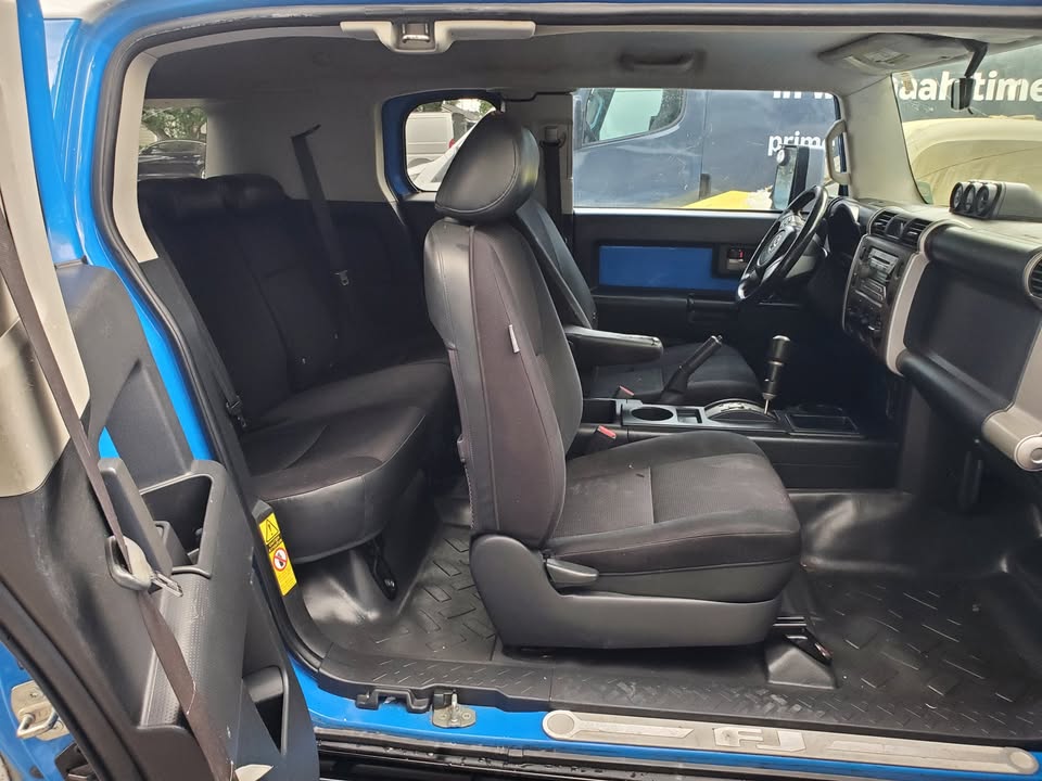 2007 Toyota FJ Cruiser Sport Utility 2D in Orlando, FL (photo 11) — photo 11