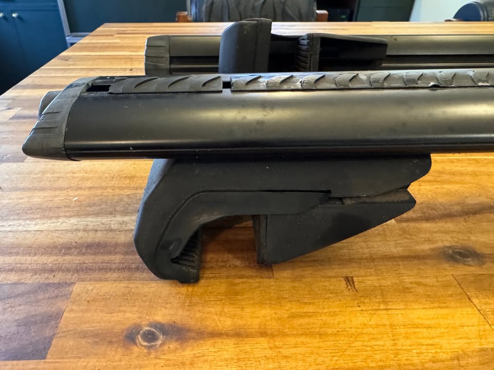 Rhino-Rack Vortex Bar Roof Racks (photo 4) — photo 4