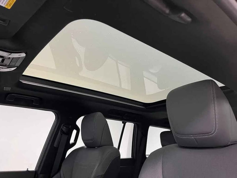 2025 Lexus GX (photo 12) — photo 12