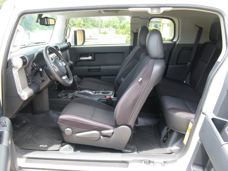 2013 Toyota FJ Cruiser (photo 10) — photo 10