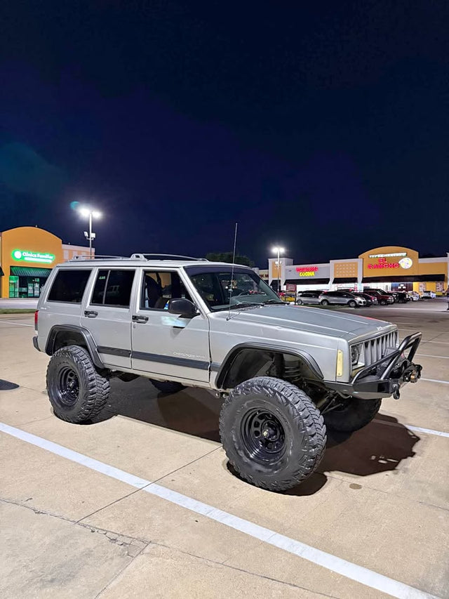 2001 Jeep Cherokee · Sport 4D in Dallas, TX (photo 1)