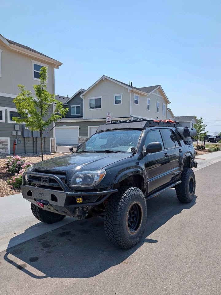 2004 Toyota 4Runner · SR5 Sport Utility 4D in Milliken, CO (photo 1) — photo 1