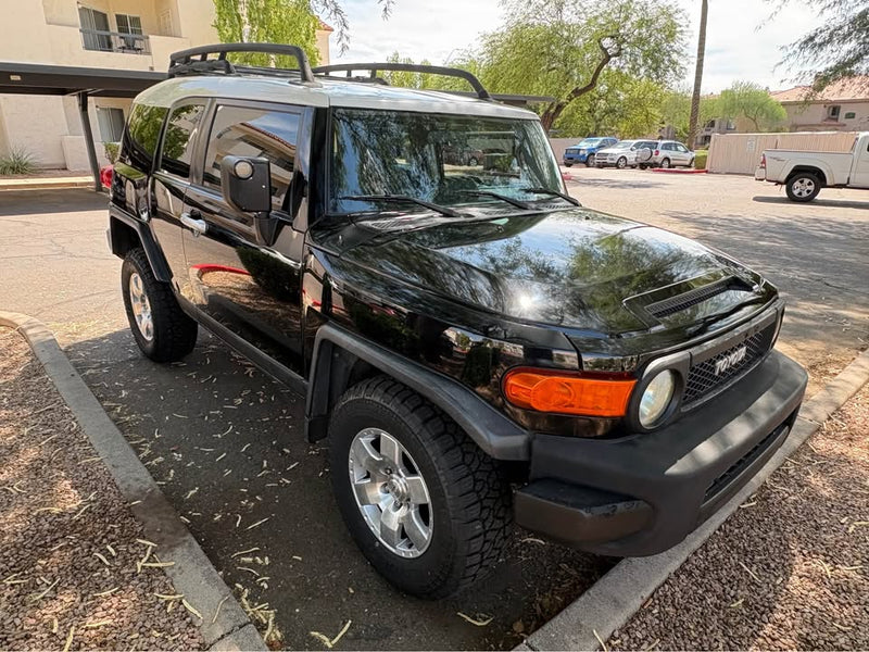 2007 Toyota FJ Cruiser · Sport Utility 2D (photo 6) — photo 6