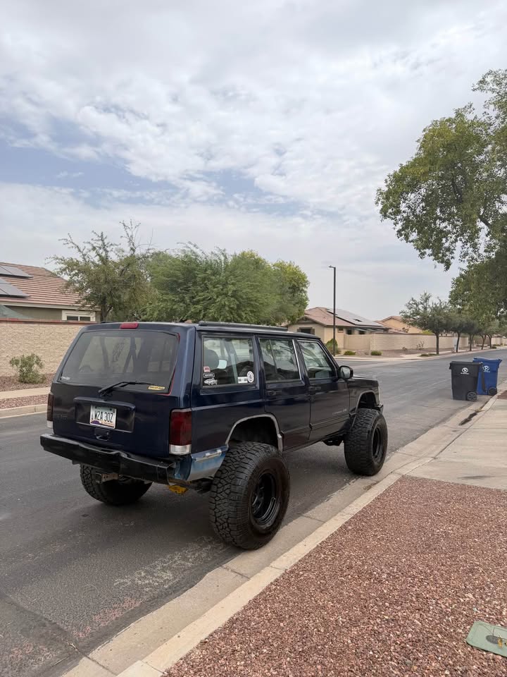 Jeep XJ in Glendale, AZ (photo 4) — photo 4