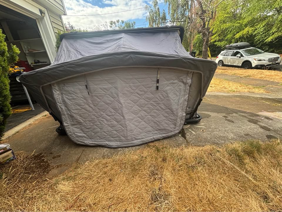 FreeSpirit Recreation Odyssey 55” Hard Shell Rooftop Tent + Rack in St Helens, OR (photo 3) — photo 3