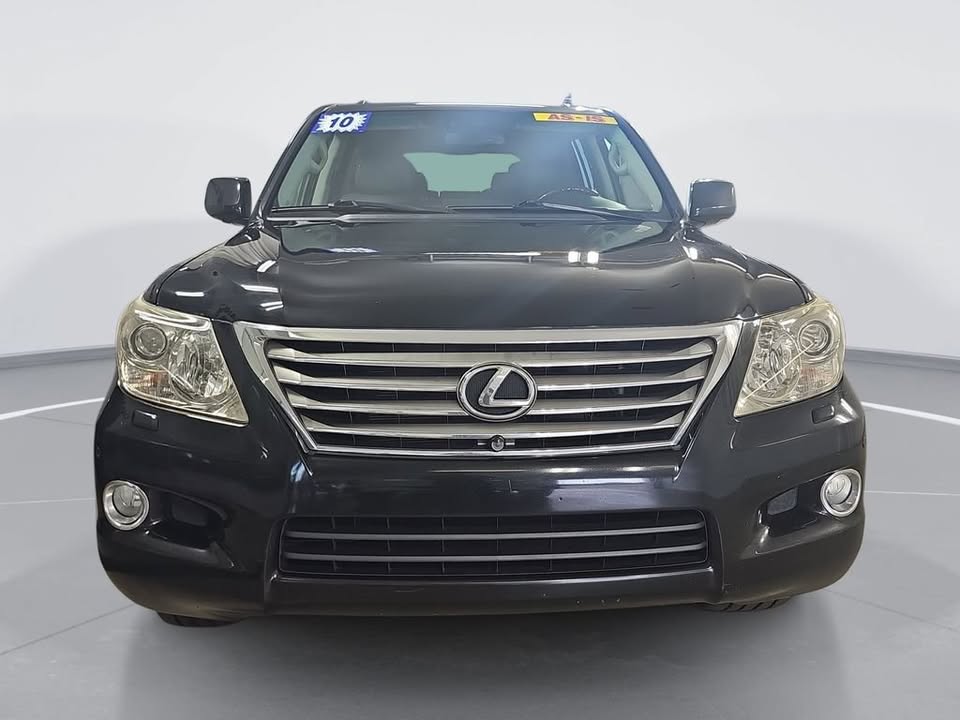 2010 Lexus LX 570 in Hudsonville, MI (photo 10) — photo 10