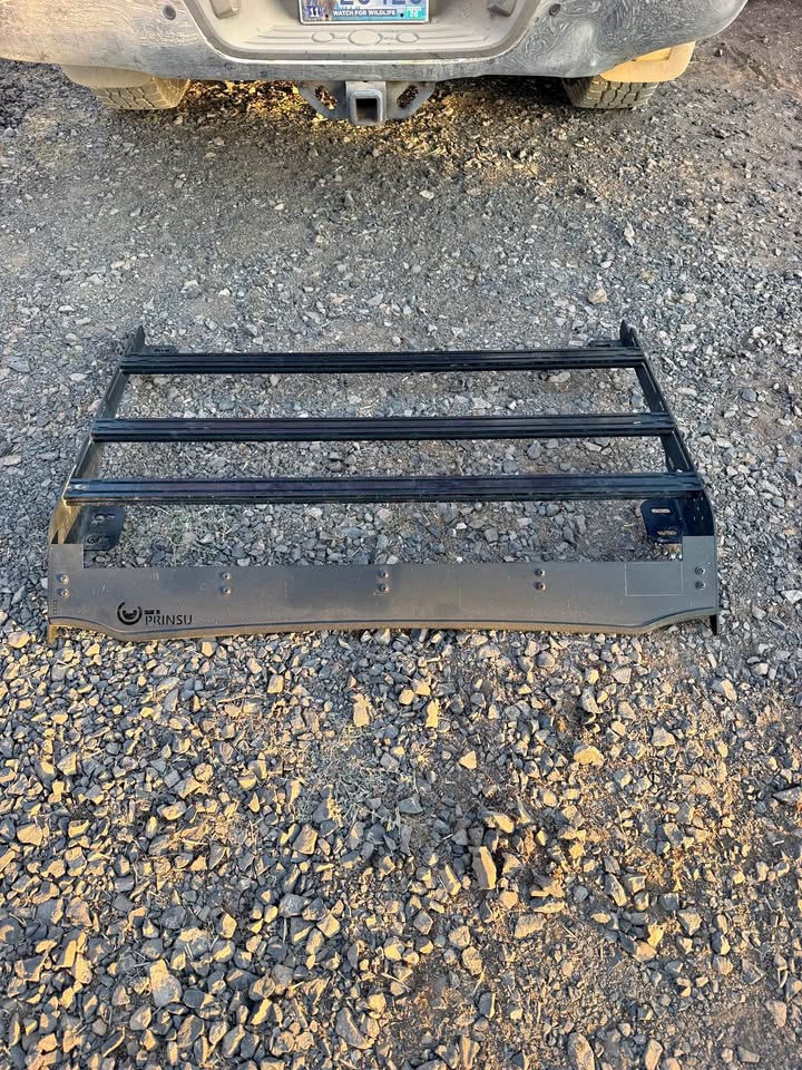 Prinsu Roof Rack (photo 1)
