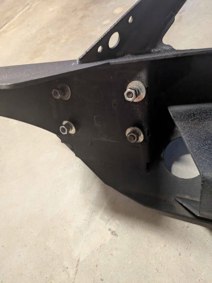 Smittybilt stinger hoop (often part of the Smittybilt SRC or XRC line) with hi-lift jack in Mooresville, NC (photo 2) — photo 2