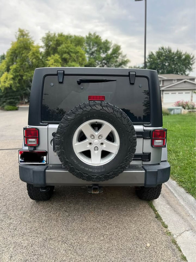 2014 Jeep Wrangler · Unlimited Freedom Edition Sport Utility 4D — photo 2