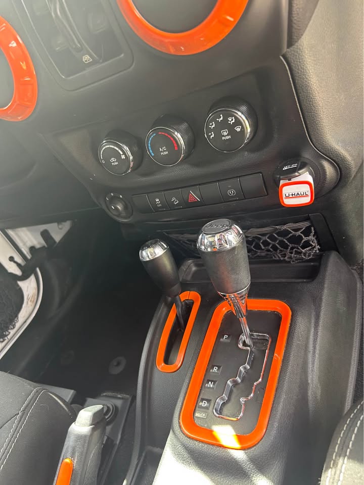 2015 Jeep Wrangler Unlimited · Rubicon (JK) Sport Utility 4D in Sparks, NV (photo 8) — photo 8