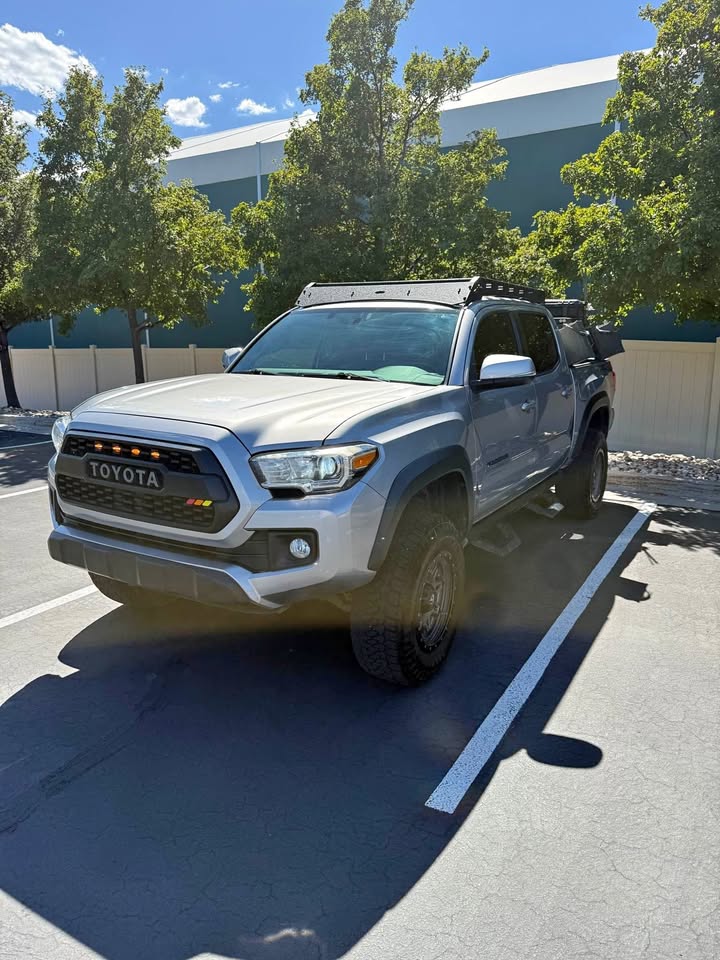 2017 Toyota Tacoma Double Cab · TRD Off-Road Pickup 4D 5 ft in Lehi, UT (photo 1) — photo 1