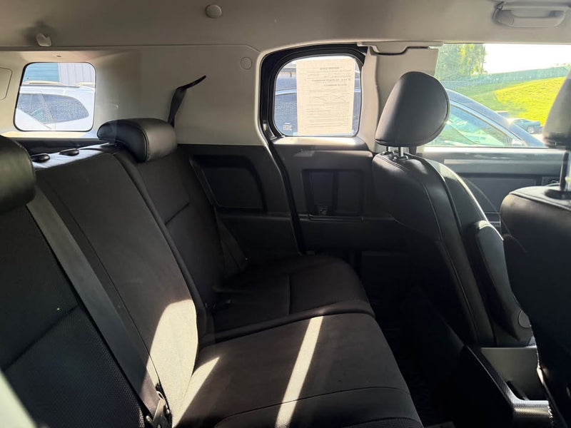 2008 Toyota FJ Cruiser 203k miles call Eli [hidden information] (photo 5) — photo 5