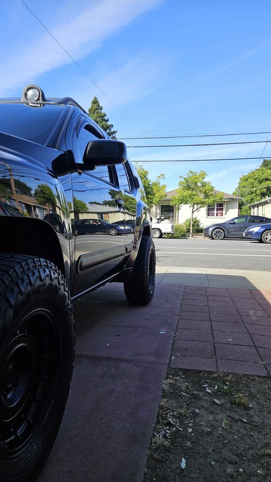 2011 Nissan Xterra · PRO-4X Sport Utility 4D in San Mateo, CA (photo 7) — photo 7
