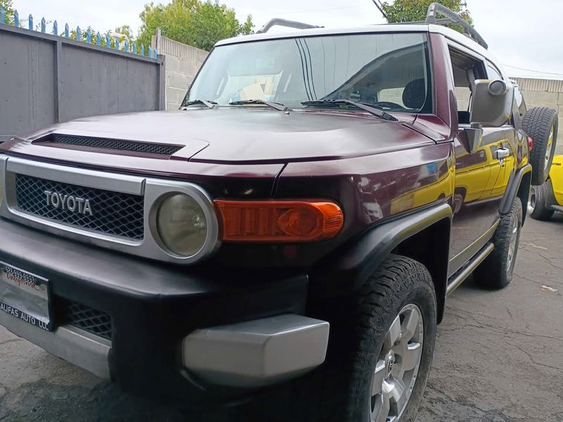 2008 Toyota FJ Cruiser · Sport Utility 2D in Los Angeles, CA (photo 8) — photo 8