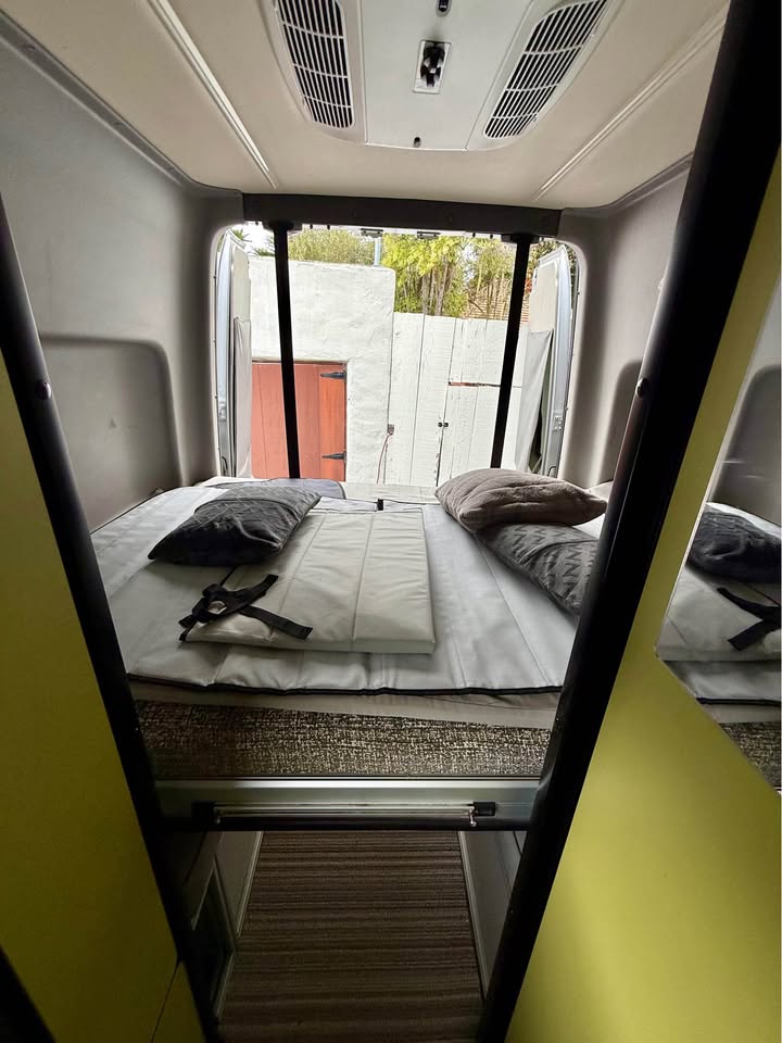 2019 Winnebago Revel in Pebble Beach, CA (photo 8) — photo 8