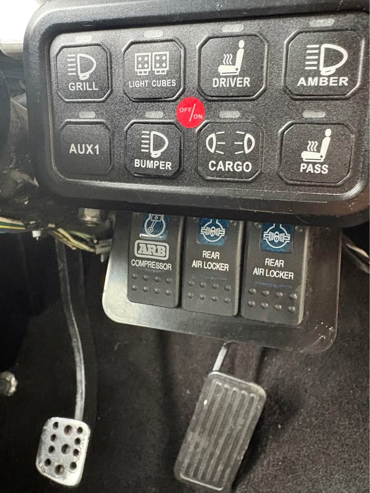 1975 Toyota Landcruiser · FJ 40 Ls Swapped in Penn Valley, CA (photo 5) — photo 5