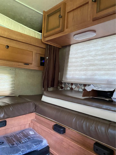 Palomino truck camper in Willamina, OR (photo 8)