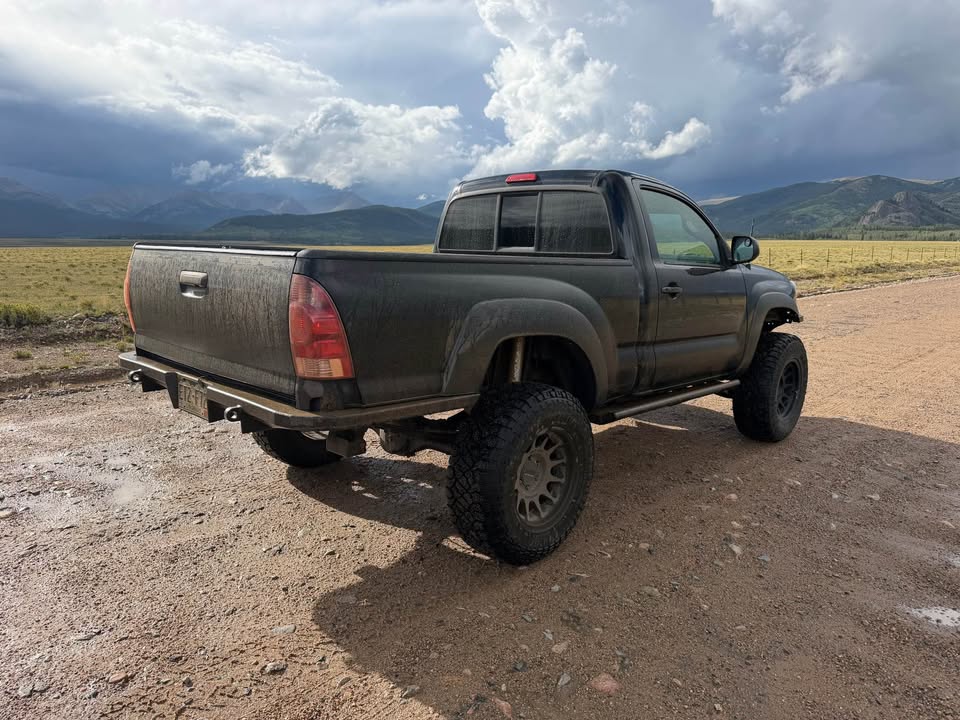 2012 Toyota Tacoma Regular Cab · Pickup 2D 6 ft (photo 9) — photo 9