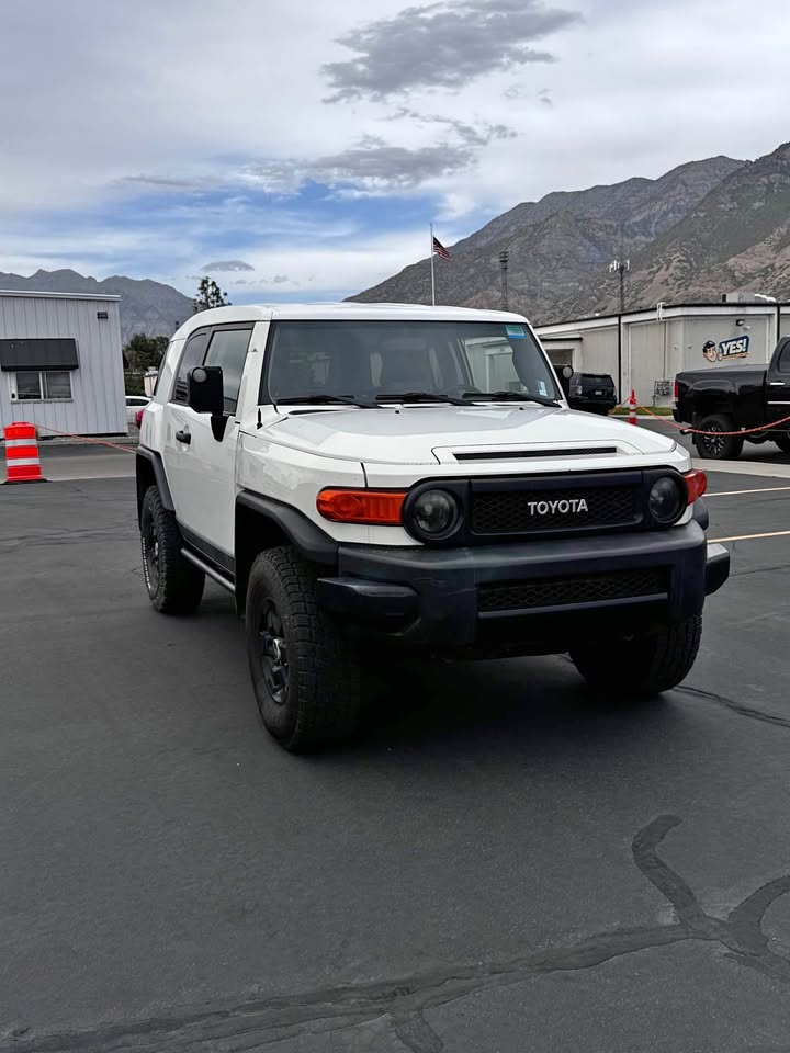 2008 Toyota FJ Cruiser in Provo, UT (photo 1)