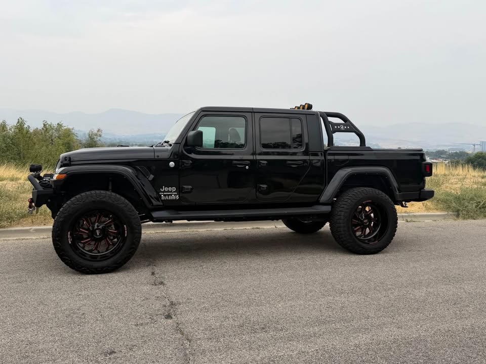 2021 Jeep Gladiator · Overland Pickup 4D 5 ft in Boise, ID (photo 7) — photo 7