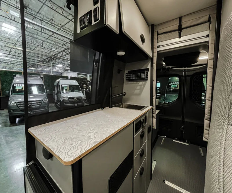 2025 Winnebago REVEL BMB44E in Placerville, CA (photo 7) — photo 7