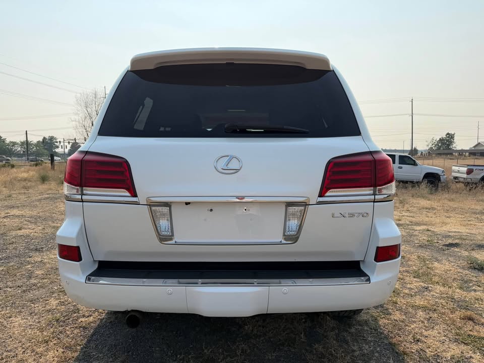 2013 Lexus LX Utility LX570 4WD Loaded, Beautiful ride Low Miles (photo 7) — photo 7