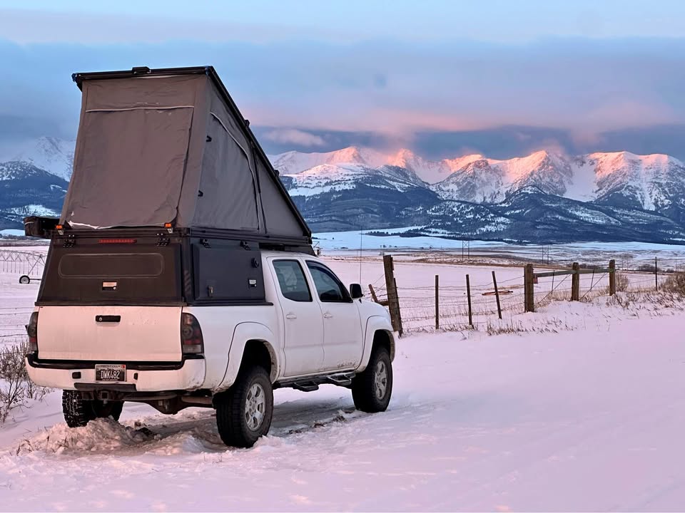Super Pacific X1 Camper for Tacoma, short bed 5ft with Extras in Denver, CO (photo 1)