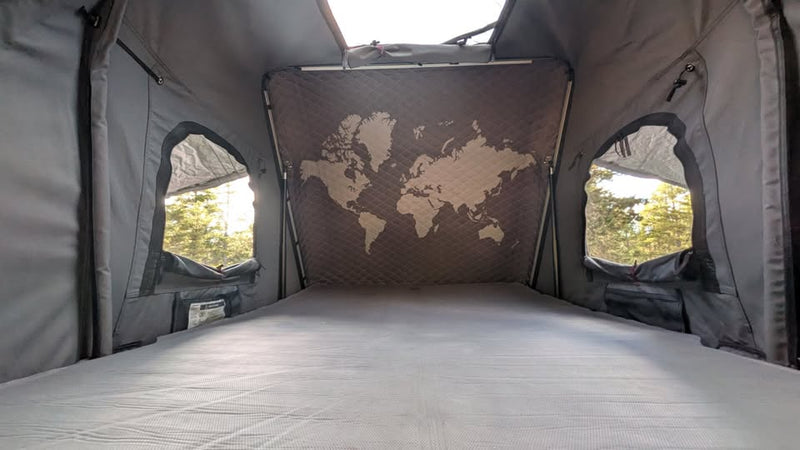 iKamper Skycamp DLX Mini Hardshell Rooftop Tent – Excellent Condition in Denver, CO (photo 4) — photo 4
