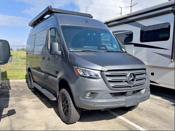 2025 Storyteller Overland DARK MODE OG AWD (photo 1)