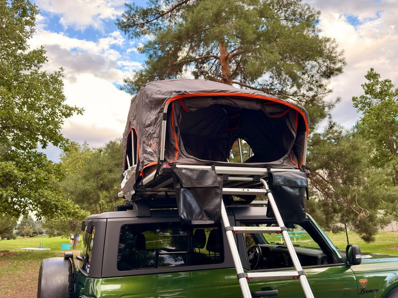 Roofnest Meadowlark Rooftop Tent with Yakima 50" Jetstream/Tmberline Towers in Arvada, CO (photo 8) — photo 8