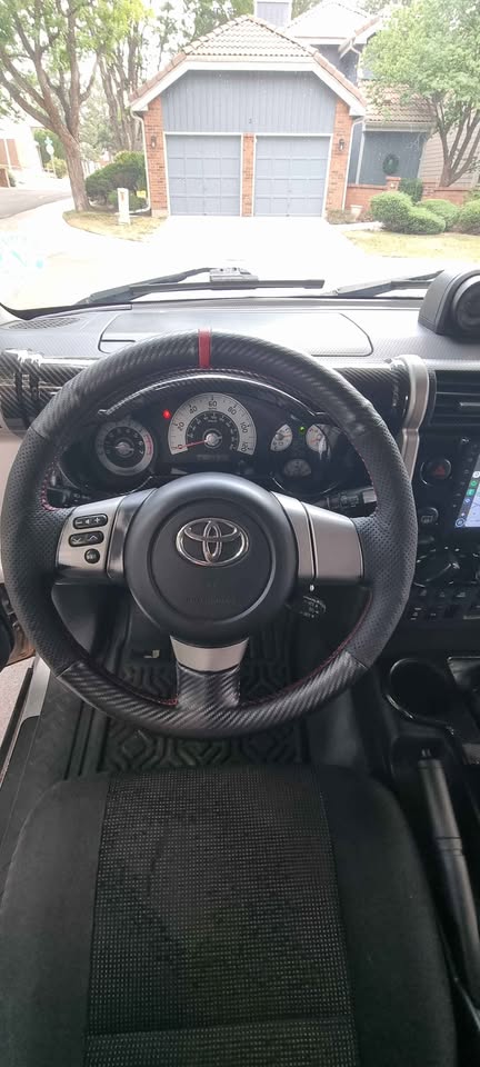 2007 Toyota FJ Cruiser · Sport Utility 2D in Denver, CO (photo 10) — photo 10