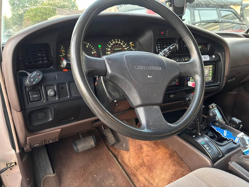 1994 Toyota Landcruiser · Heritage Edition Sport Utility 4D (photo 8) — photo 8