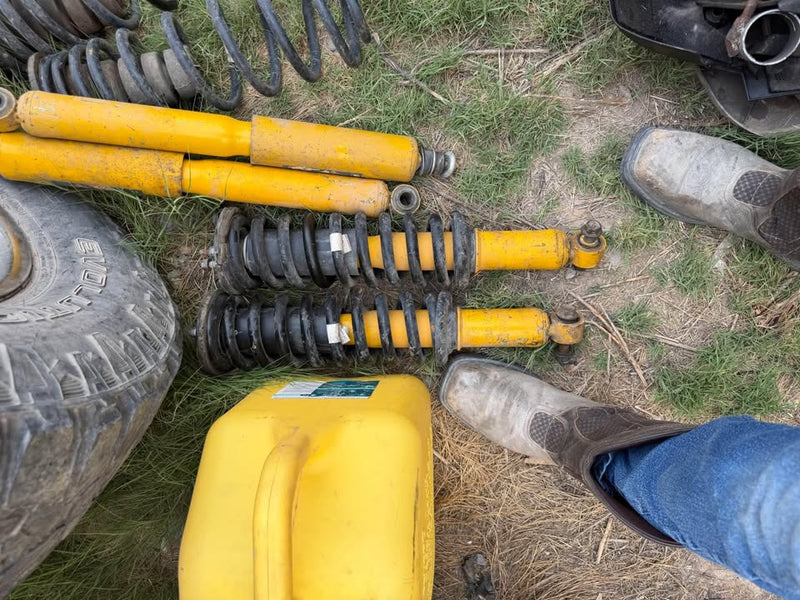 Old Man Emu Shocks and Coil Springs Toyota 4 runer 96 2002 in Grand Junction, CO (photo 4) — photo 4