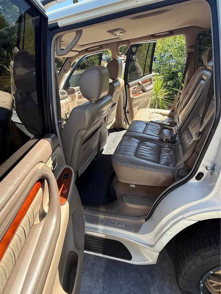 1998 Lexus LX · LX 470 Sport Utility 4D (photo 6) — photo 6