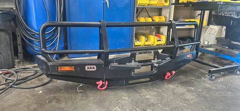 Fj[hidden information] Toyota Land Cruiser ARB deluxe bumper