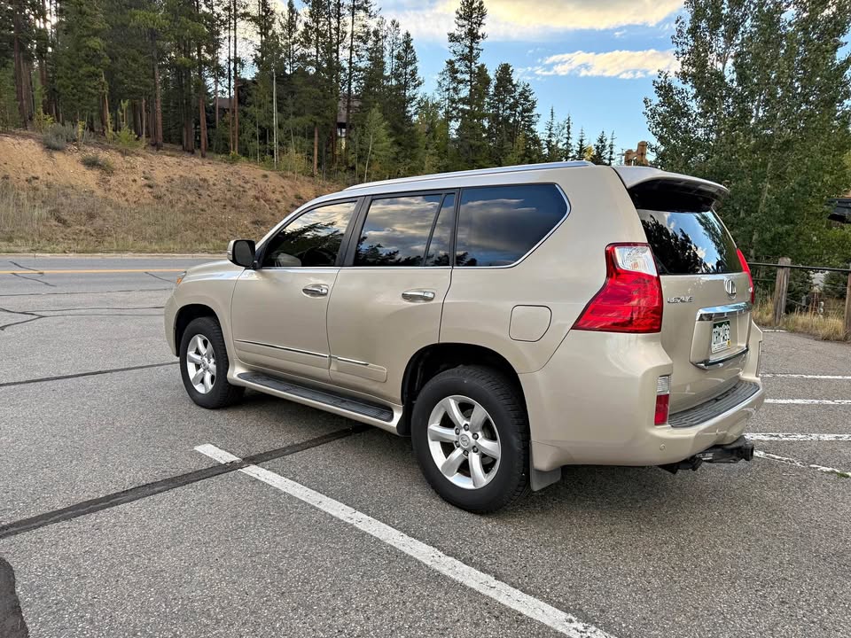 2010 Lexus GX · GX 460 Premium Sport Utility 4D in Breckenridge, CO (photo 1)