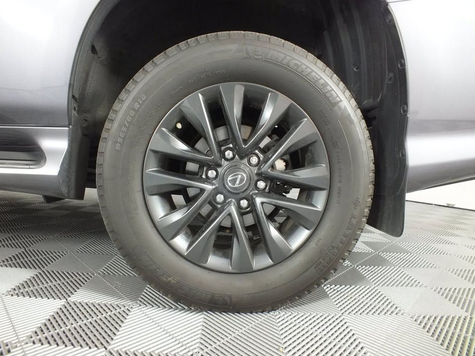 2023 Lexus GX in Gilbert, AZ (photo 8) — photo 8